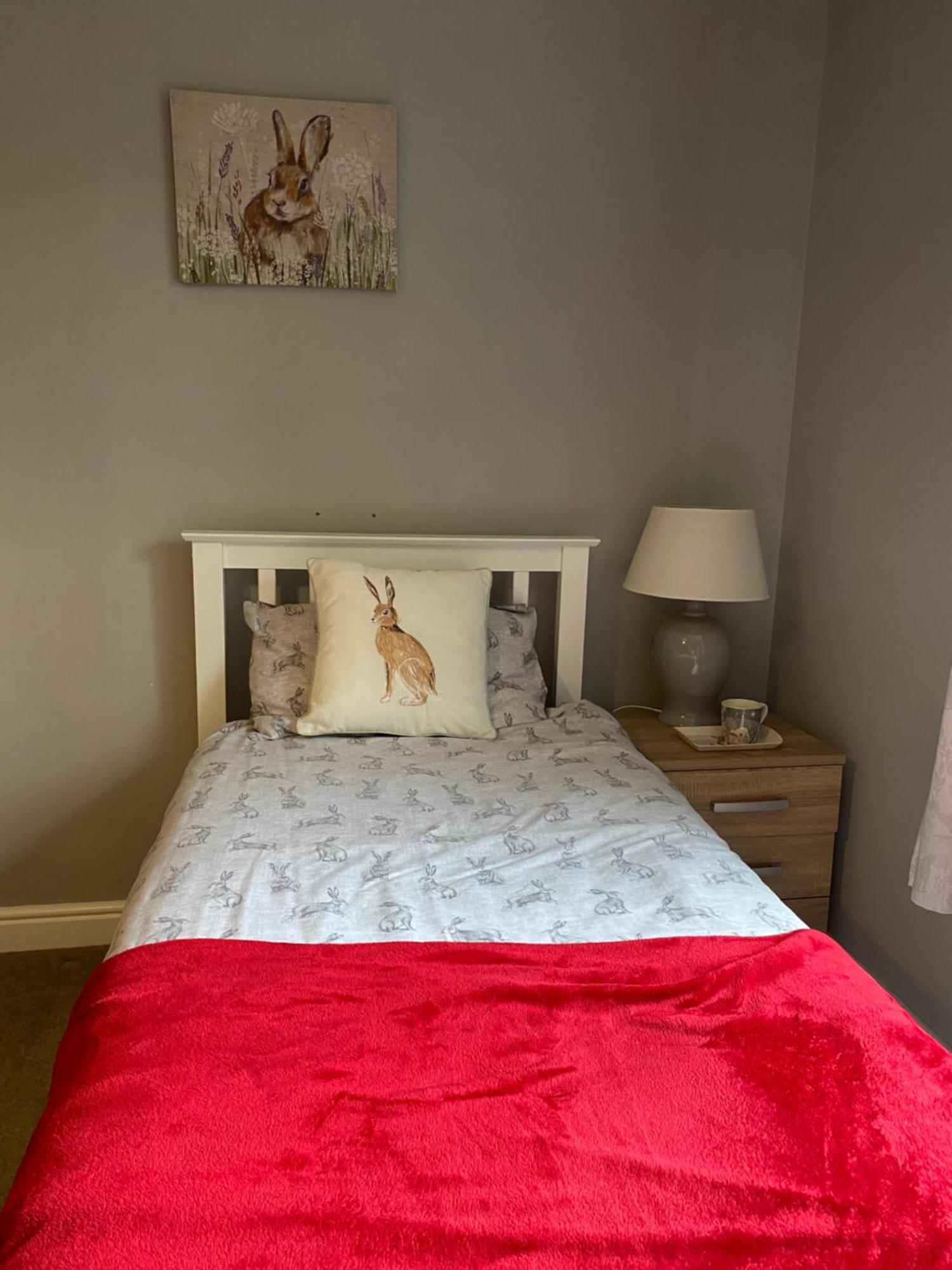 Little Hare Lodge - Spacious 2 Bedroom Attached Bungalow Woodhall Spa Ngoại thất bức ảnh